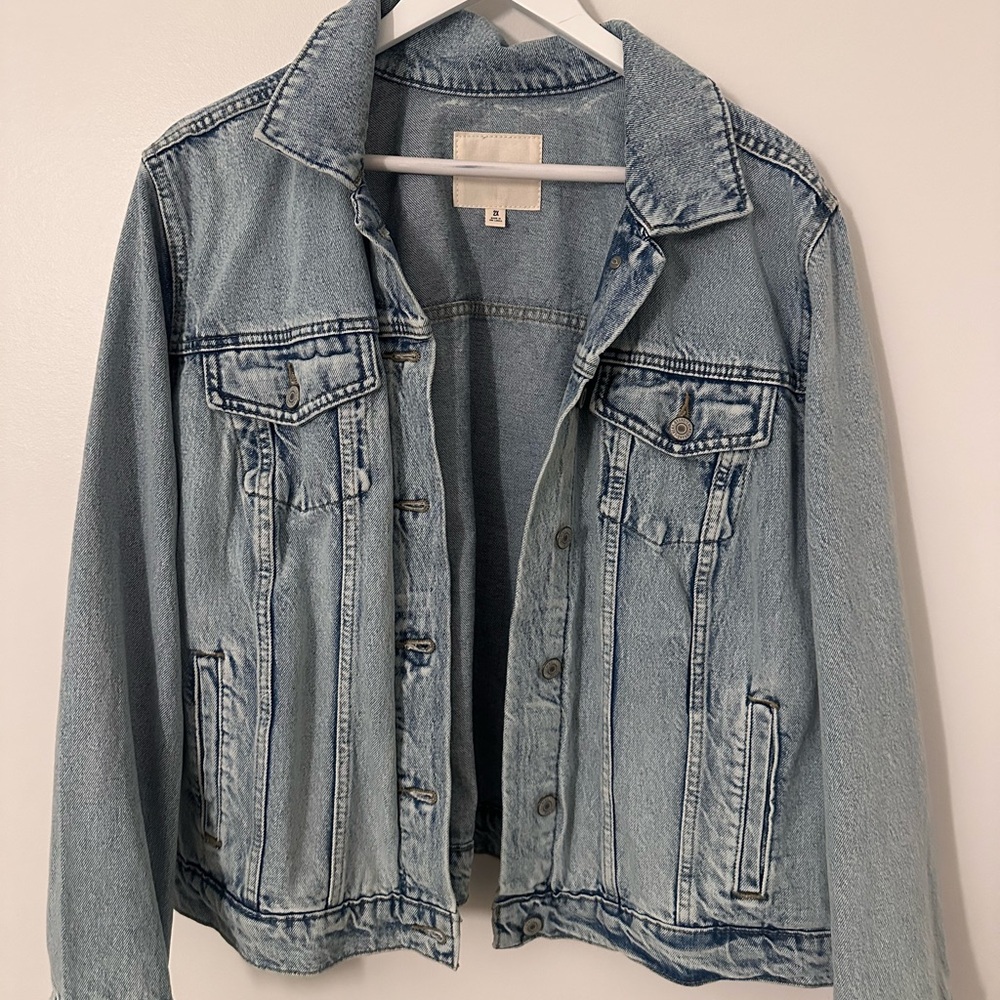 Lucky Brand Light Blue Denim Trucker Jacket
